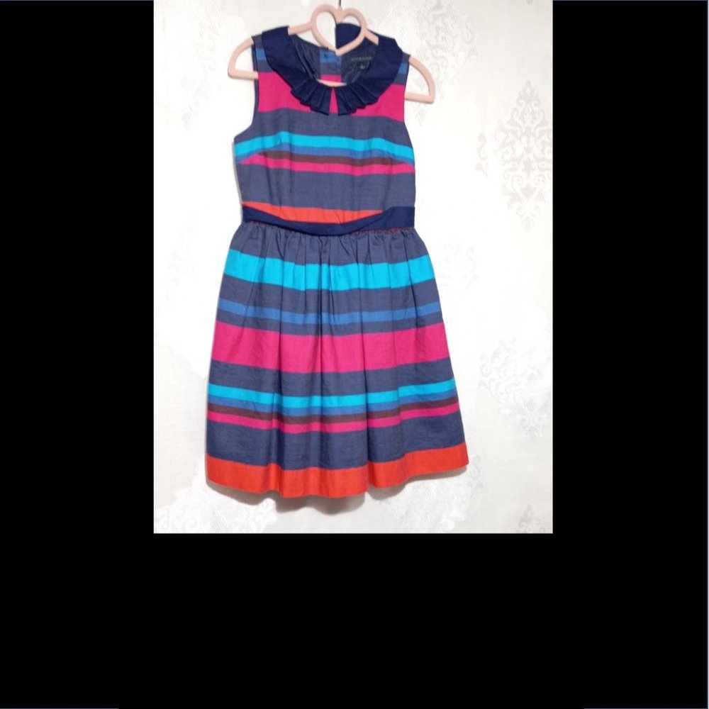 Tommy Hilfiger, size 7, multi color